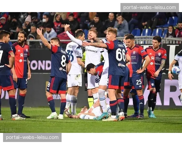 斯佩齐亚0-3完败于那不勒斯,主队边路防守被完全打穿